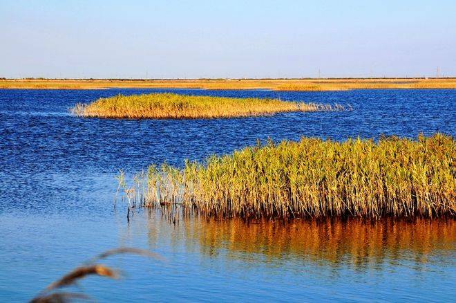 辽河发源于平泉市七老图山脉的光头山,是中国七大河流之一_昌图县