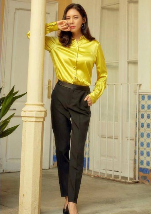 秋瓷炫当妈后更少女了!