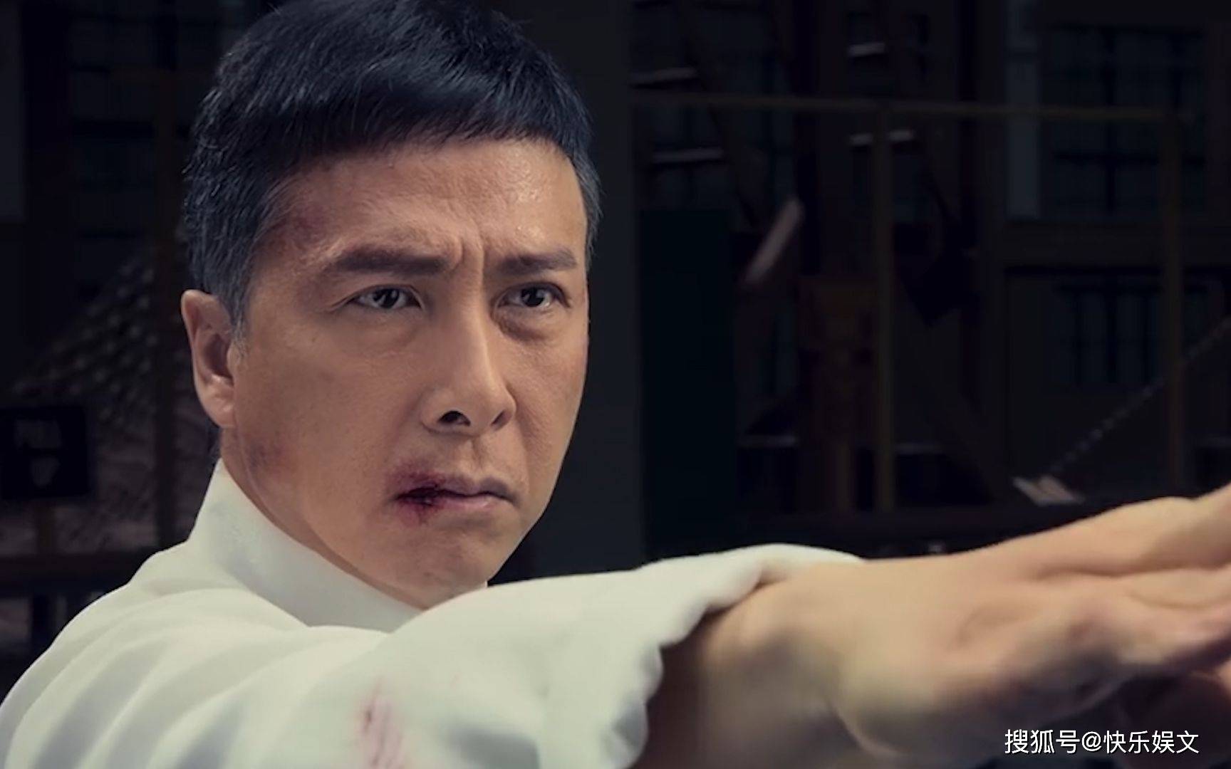 60岁甄子丹现身北京参与两会!提了一个重要提案,网友 .