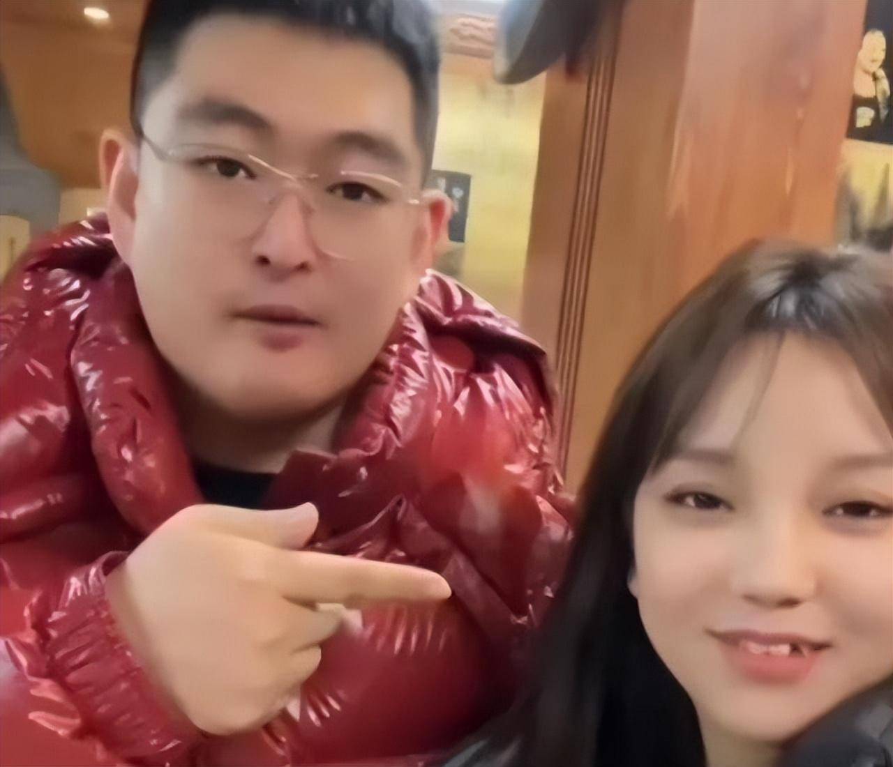 女方健身教练缺牙嘴歪,彩礼送1000万加别墅_赵一楠_女朋友_网友