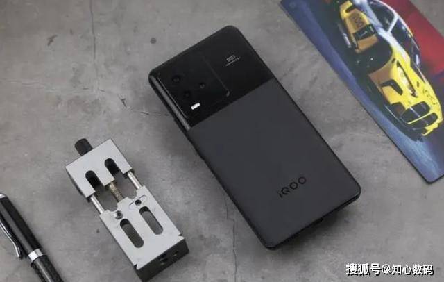 120W快充+GN5主摄，16GB+256GB，骁龙8+手机沦为“清仓价” 