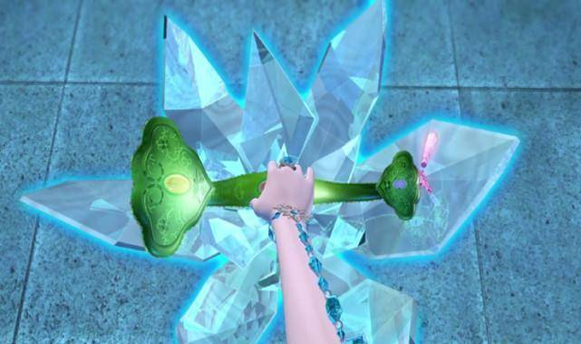 叶罗丽:颜爵手上的玉如意是复制品,注入孔雀魔法成为镜空间钥匙_多拉