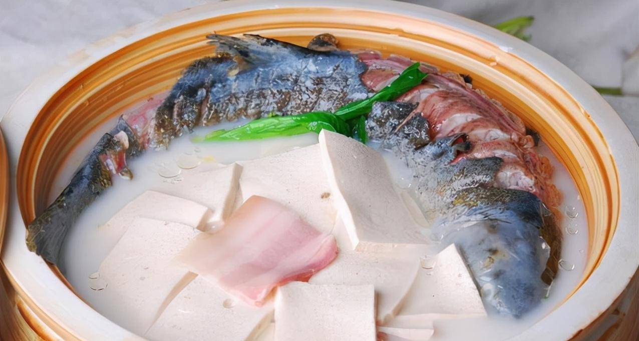 四川雅安最有名的八大特色美食，第七道特别受年轻人的欢迎_历史_名菜_砂锅雅鱼