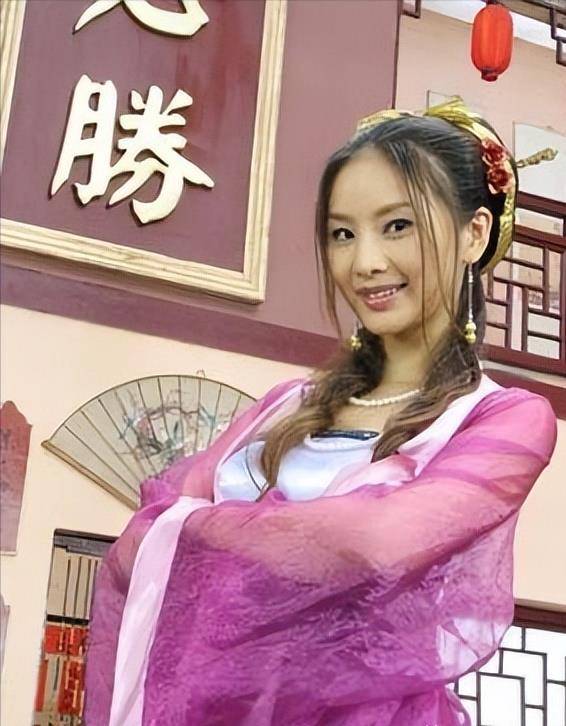 《乘龙怪婿》的贾貂蝉,现实中的海陆丰美女,人称"水力发电厂"_蔡紫芬