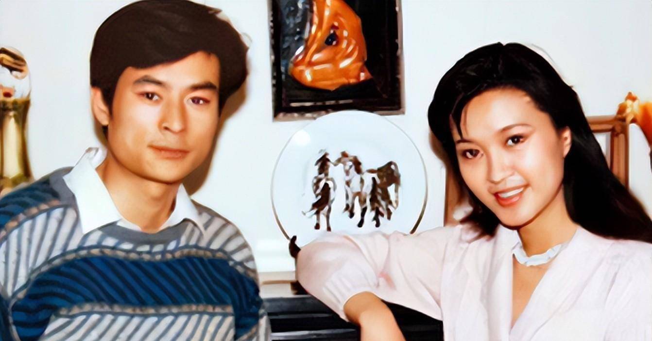 大家都知道屠洪刚乱七八糟的恋爱史,以及他背后找麻烦的三个女人_黛西