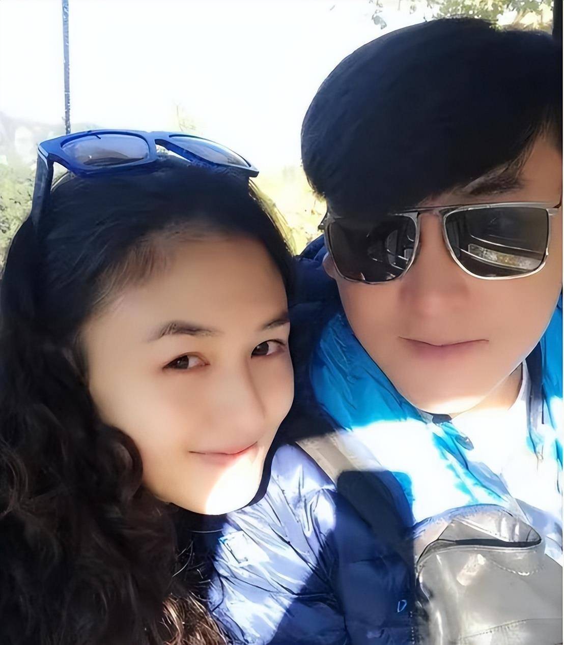 40岁娶小16岁娇妻恩爱12年,如今一家四口其乐融融_刘小锋_工作_父母