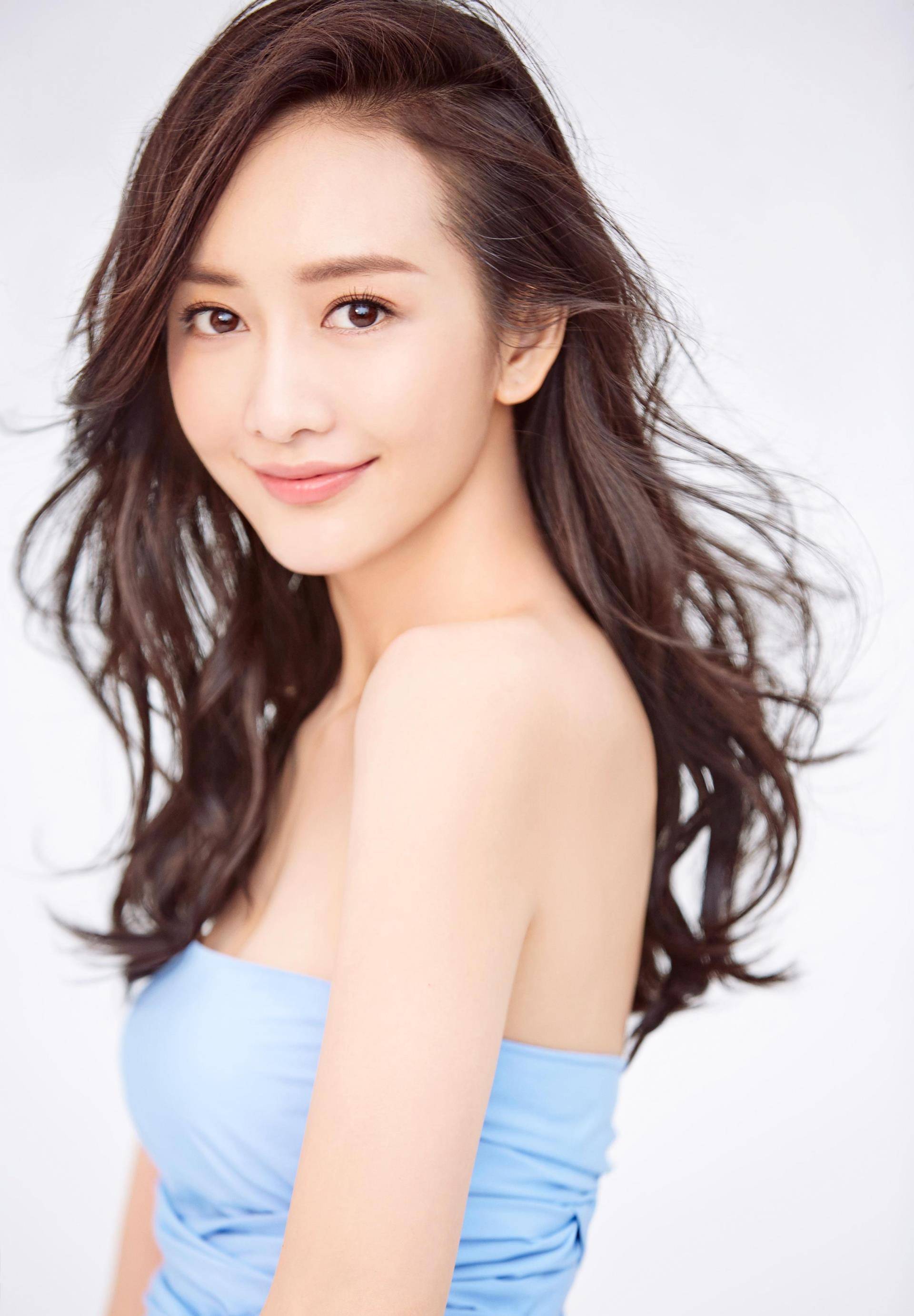 80后奔四宝妈,出门还被夸像女大学生,说一下我的