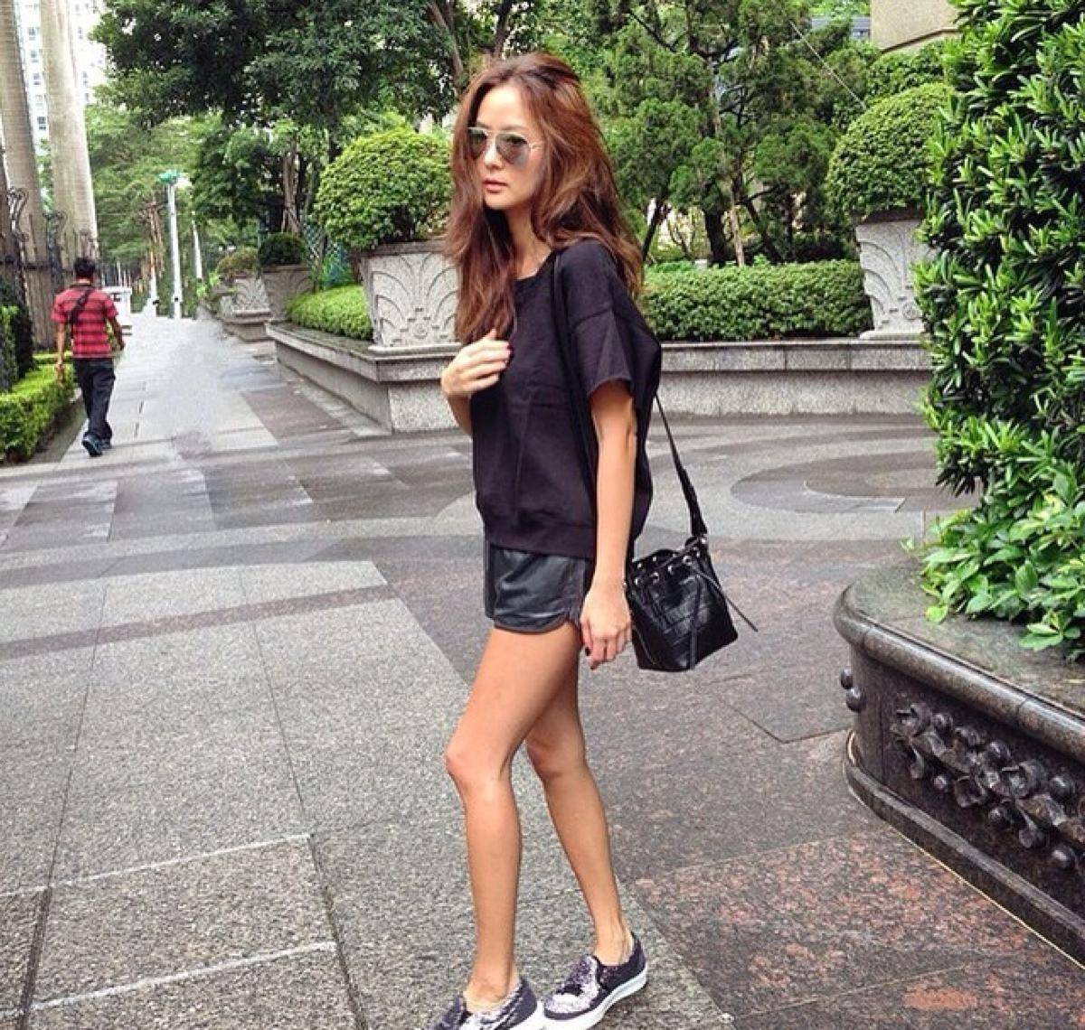 未成年就被富翁"预定",拿爱马仕装狗炫富,今与老公似父女_孙芸芸_生活