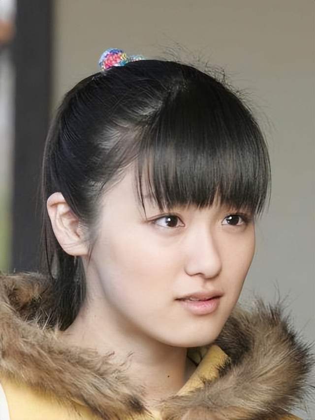 日本童星11岁甜美空灵脸蛋迷倒观众,29岁近照曝光网友认不出