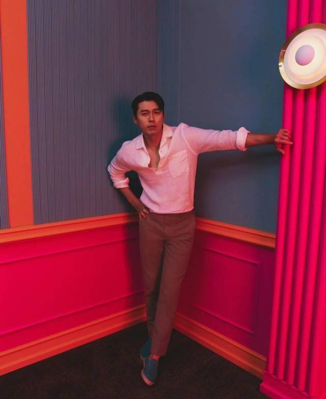 玄彬结婚后首次公开亮相!