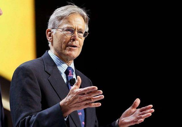 门店超10000家,员工220万,老板每天进账7亿_山姆·沃尔顿_沃尔玛_人民