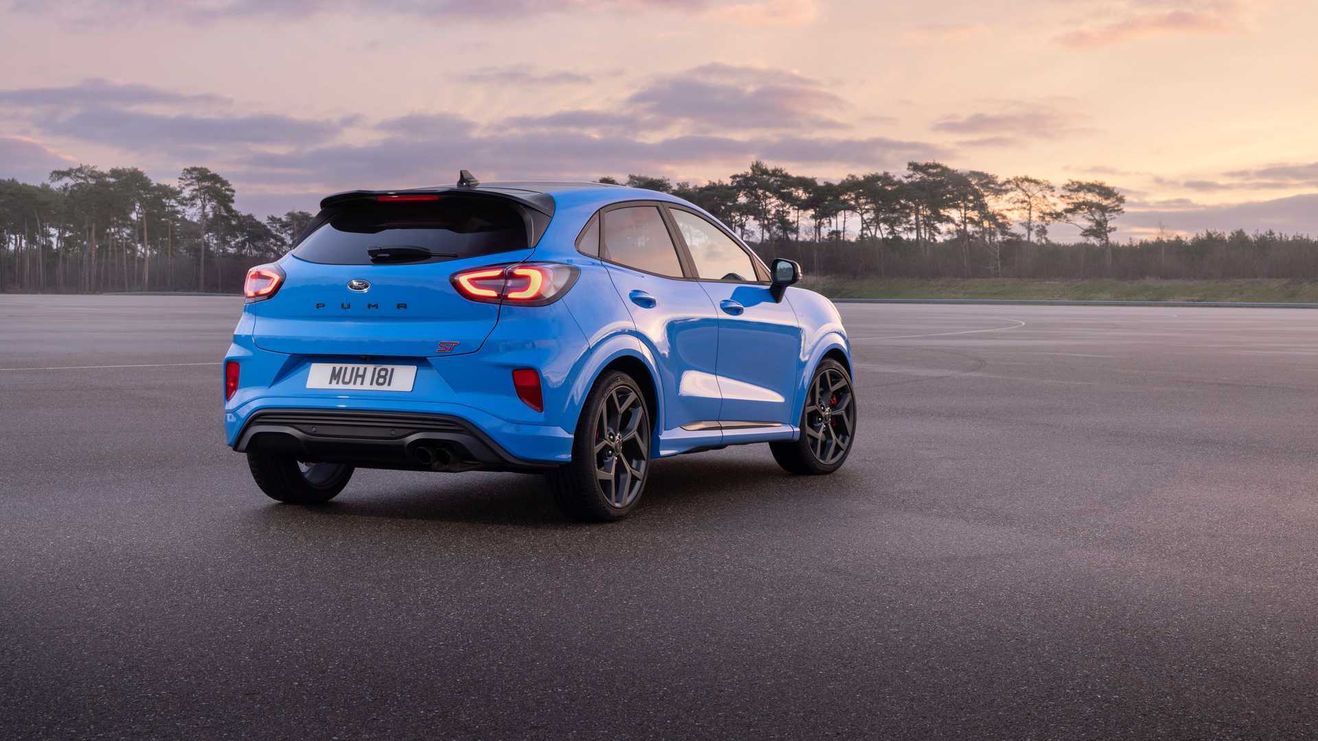 至强公升三缸机,轻混双离合加持,福特puma st推新车型_搜狐汽车_搜狐