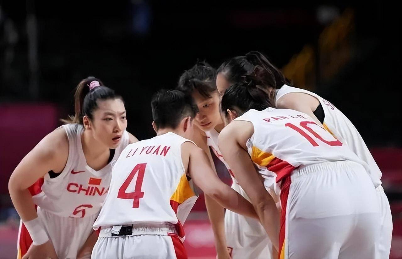 女篮新星认日本干爹,不辞而别入日本籍,如今遇困难想回国打球_李明阳