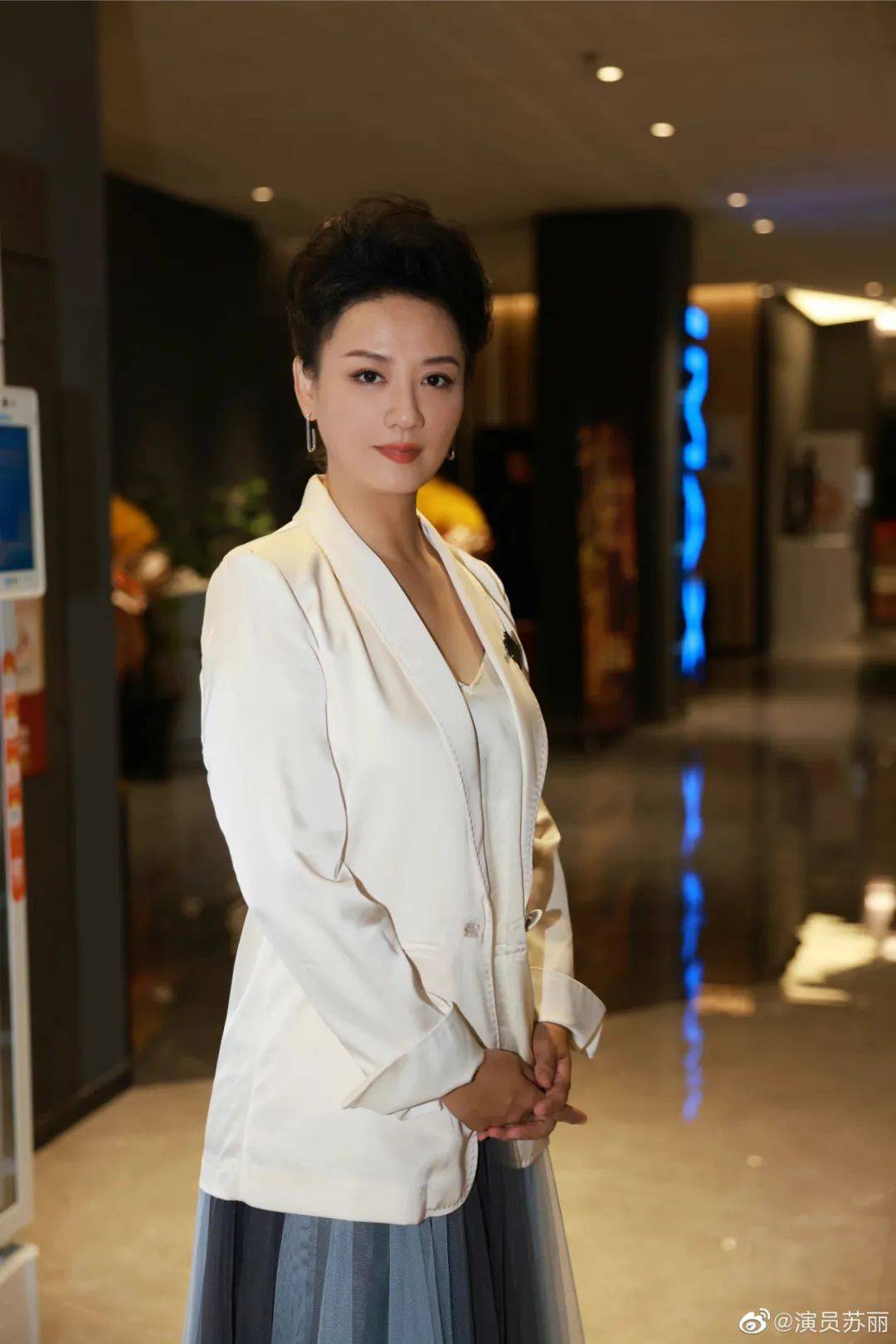 时代面孔|苏丽:将一切交给表演_看戏_时候_故事