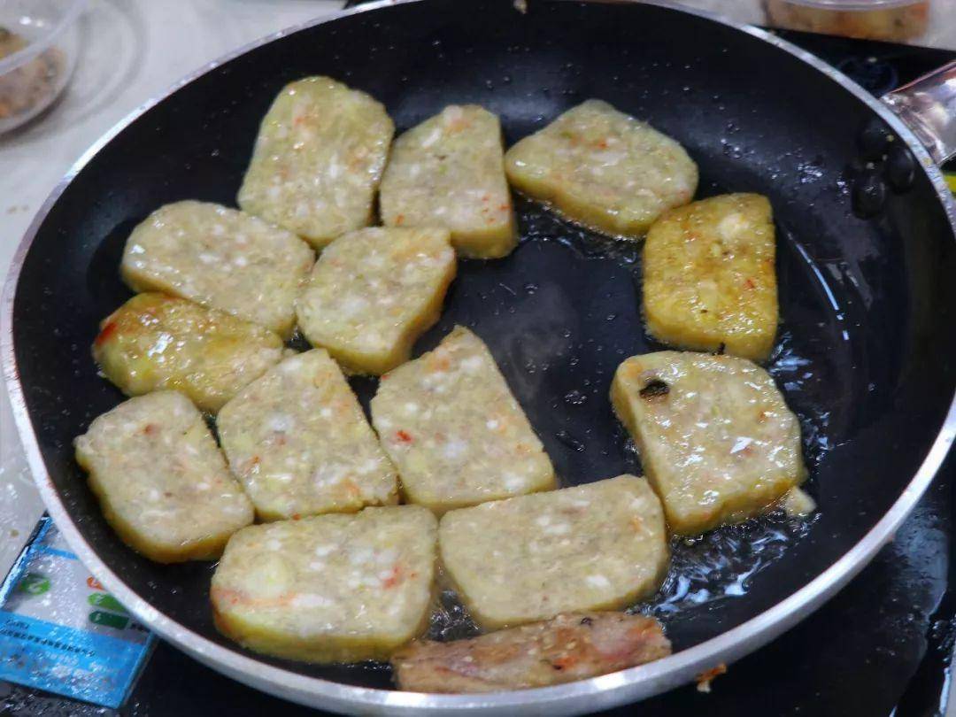 达濠特色美食—薯仔卷_蛋卷_土豆_阿婆