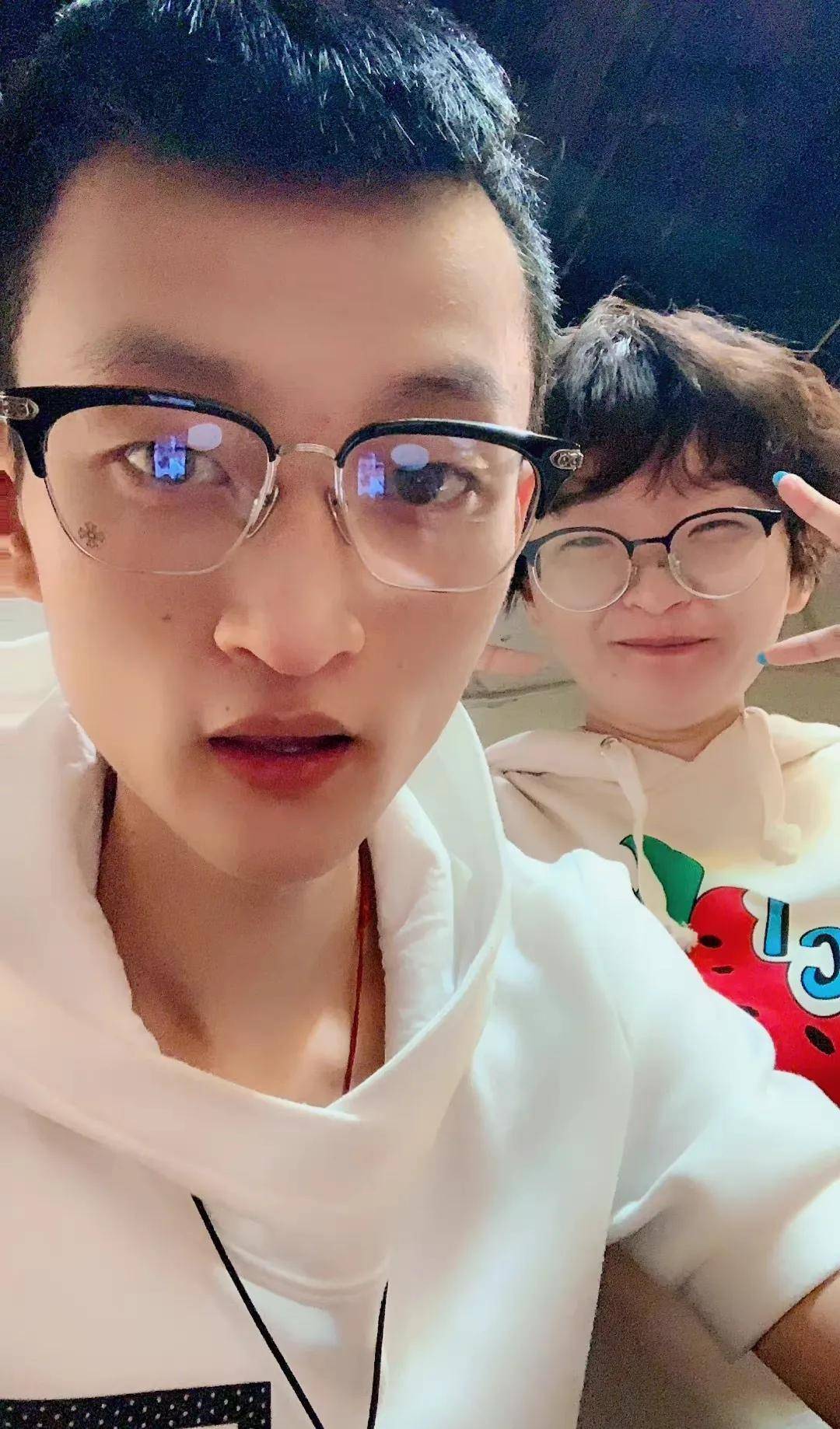 祁天道埋怨爹妈团,粉丝直接给他写了一封信,太扎心了