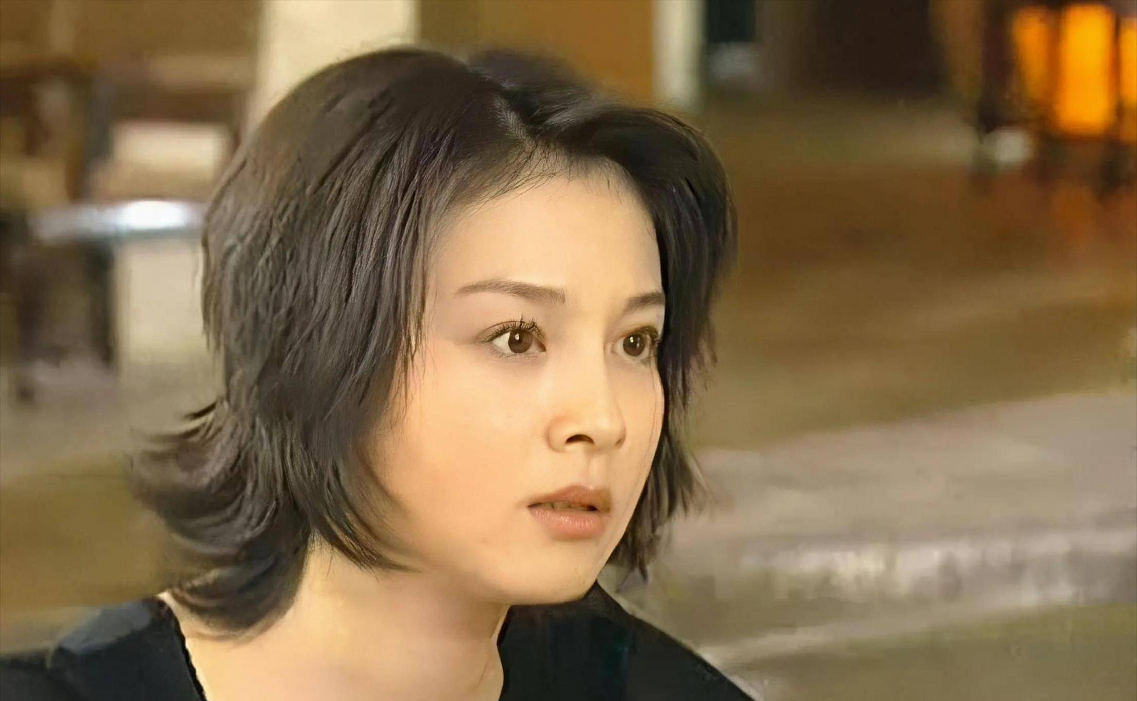 "古装第一美人"赵明明:当红时为爱息影,却惨遭丈夫背叛抛弃_赵飞燕