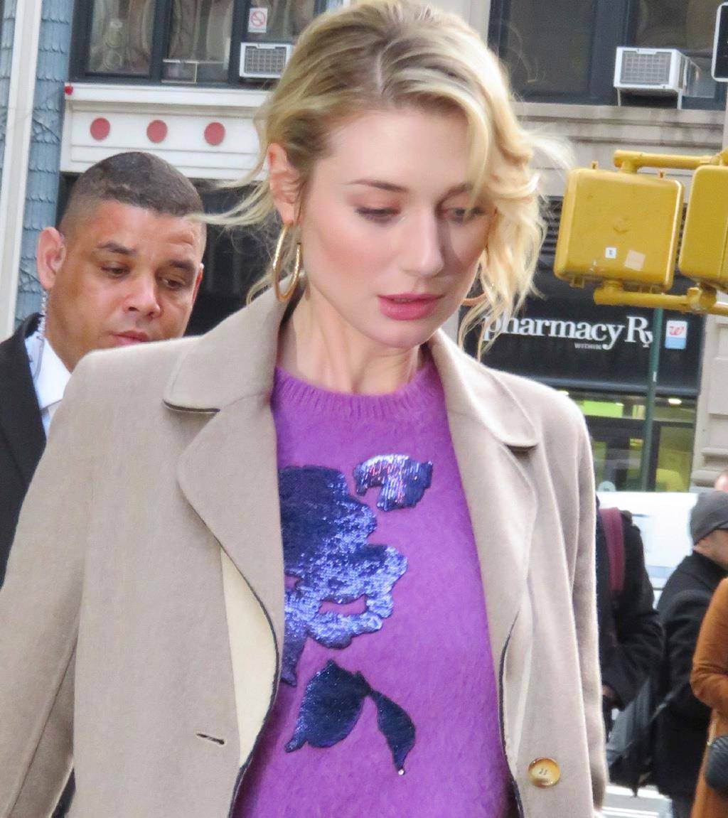 "漫威头号女星"伊丽莎白·德比齐官宣!