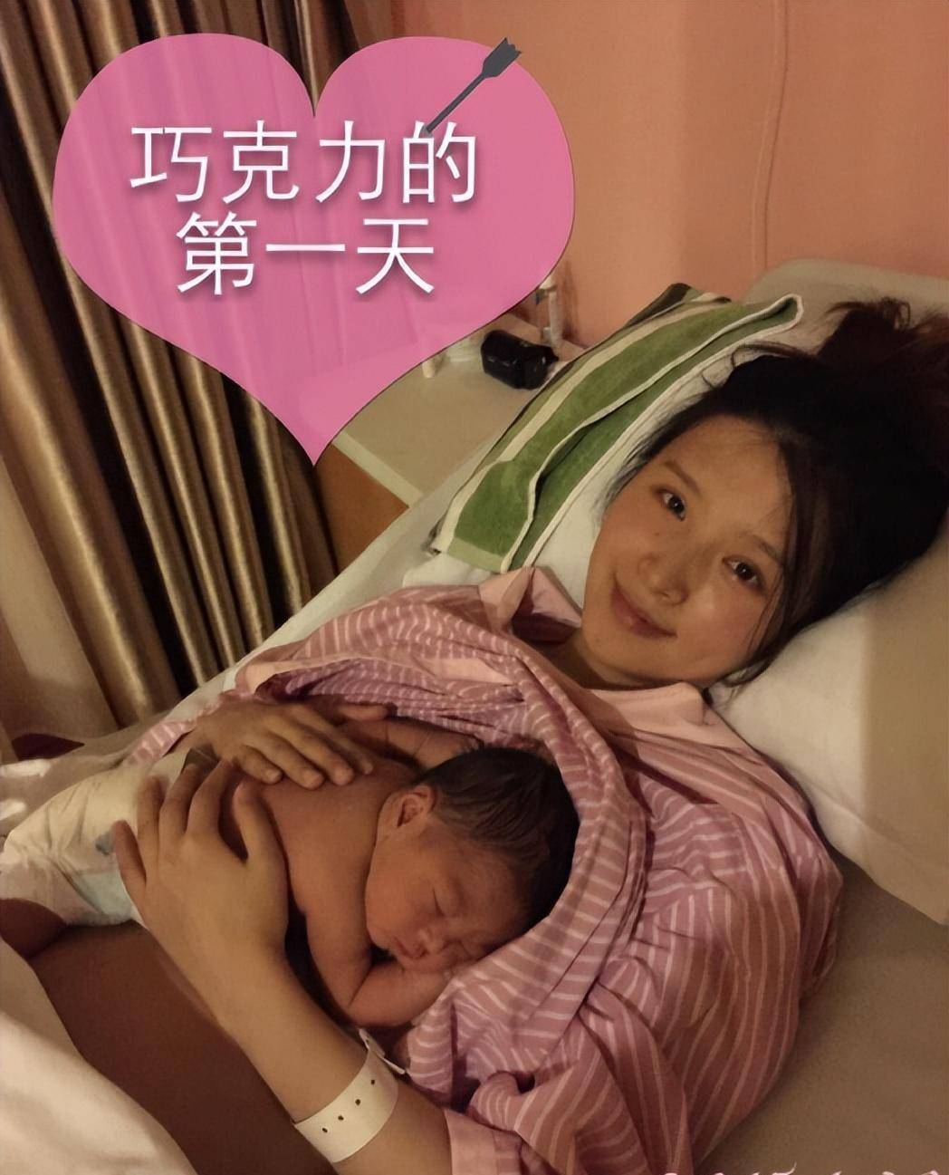 被称小董卿,被老公宠成小女人,一家四口很幸福,网友:人生赢家_张杨果