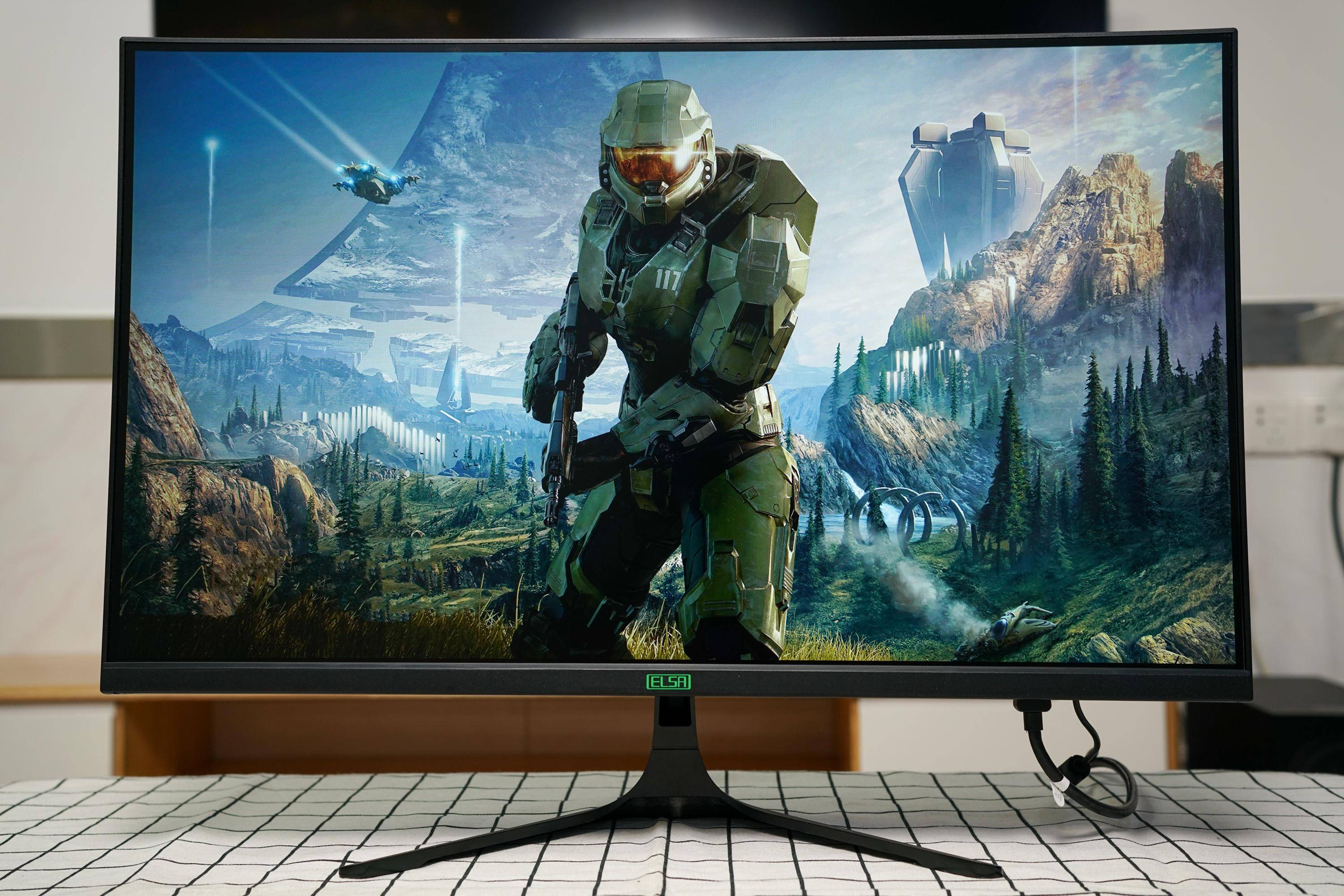 家用娱乐的性价比之选,艾尔莎ea272s显示器体验评测_游戏_画面_工作