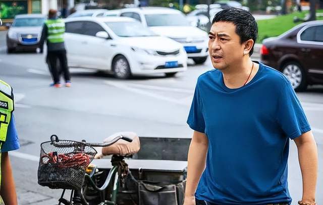 张嘉译新剧《回响》即将上映,由宋佳·董洁,徐帆·冯小刚和他的妻子