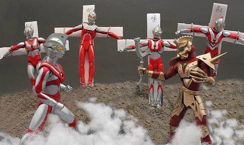 奥特曼中的宿敌:赛罗老贝相爱相杀,迪迦的宿敌真的是"寄居蟹"吗?