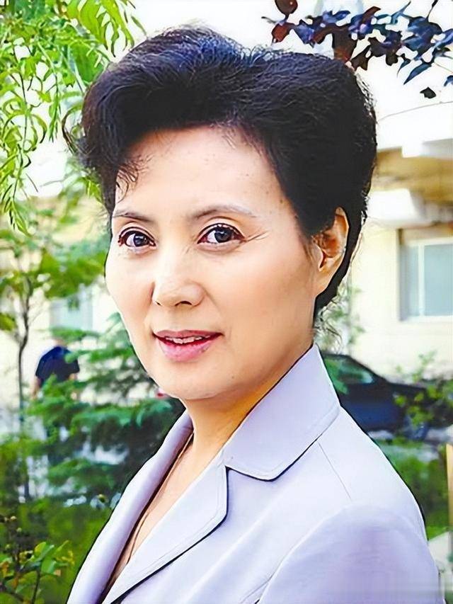 42年前的经典电影《喜盈门》13位主演的近况_马晓伟_强英_陈仁