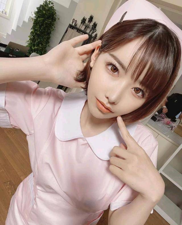 深田咏美老师的人生经历_时代_身材_作品