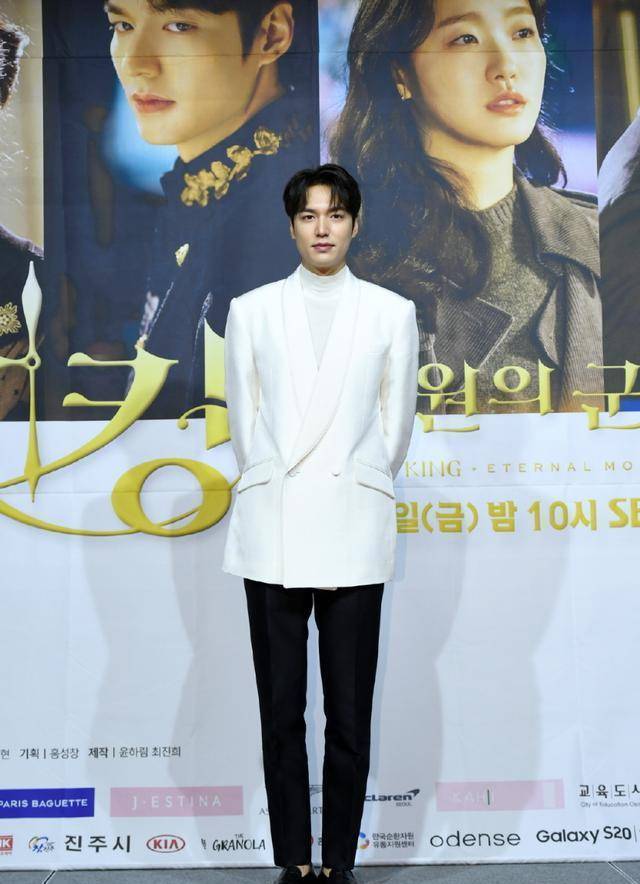 The King:永远的君主 李敏镐 金高银 发布会_李敏镐电视剧怎么那么少了_The King:永远的君主 禹棹焕 金敬南 郑恩彩 李政镇