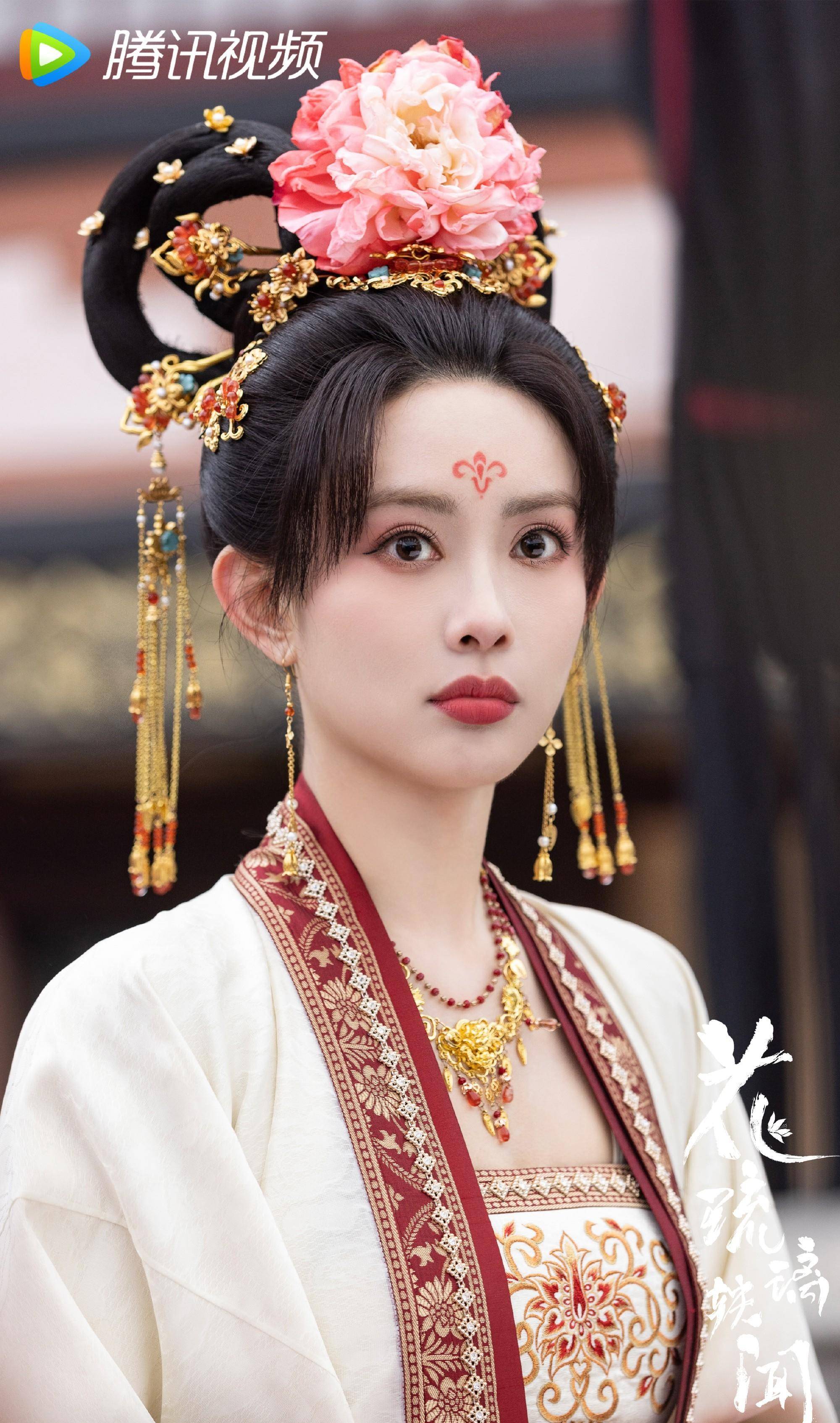 花琉璃轶闻-孟姐真的是把做作的角色演绎到绝美_孟子义_电视剧_花家