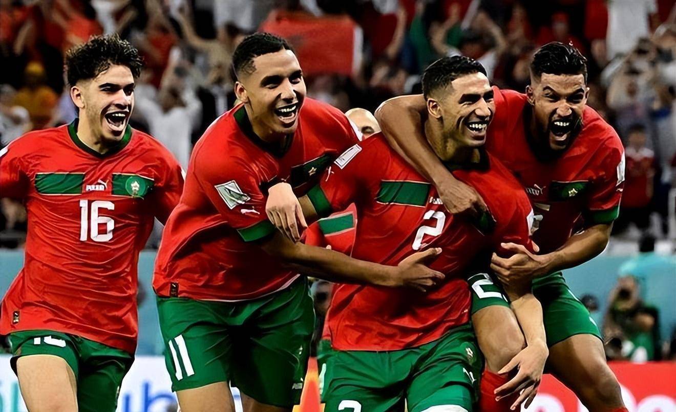 10人摩洛哥送葡萄牙回家，世界杯赛场再无C罗