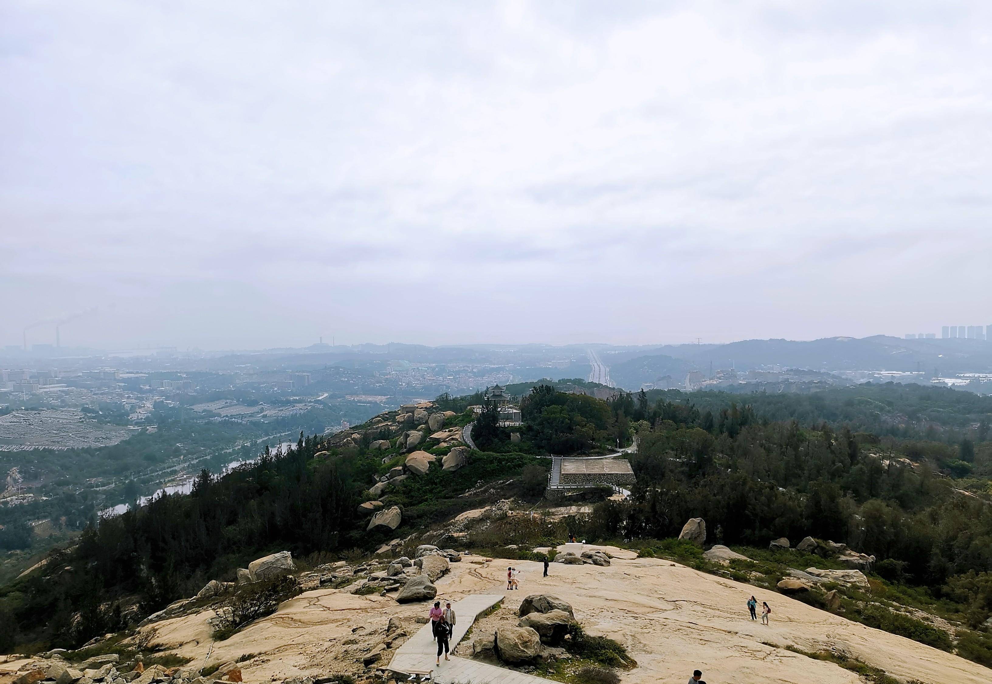 石狮宝盖山万寿塔 姑嫂垒石望亲 八百年沧桑成航标_亲人_历史_大海