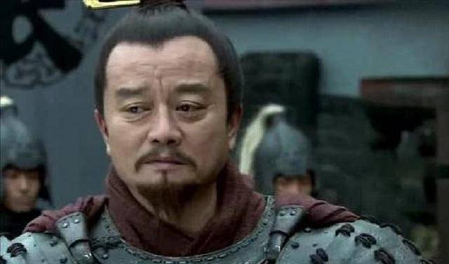 窝囊男娶美貌妻,吕布关羽都惦记,被曹操截胡后,生