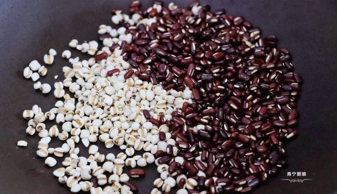 春季宜祛湿,它是"湿气"最怕的粗粮,简单一煮,软糯香甜还祛湿_赤小豆