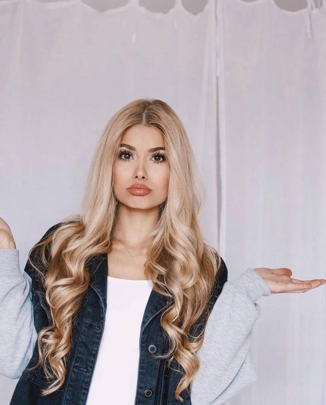 虐哭宋祖儿,碾压关晓彤,这个95后女顶流才是真的绝_帕梅拉_健身_图片