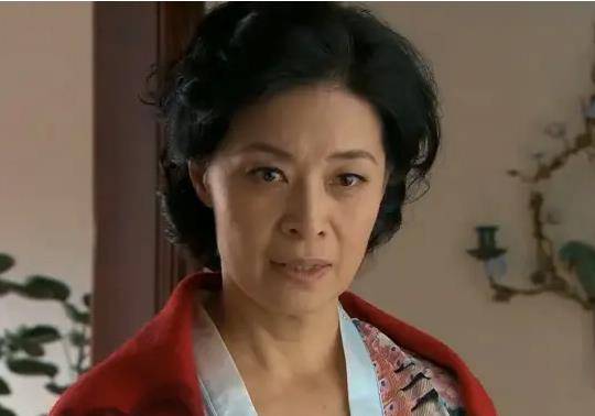 嫁日本老公定居海外,儿子酷似男团鲜肉_顾艳_角色_生活