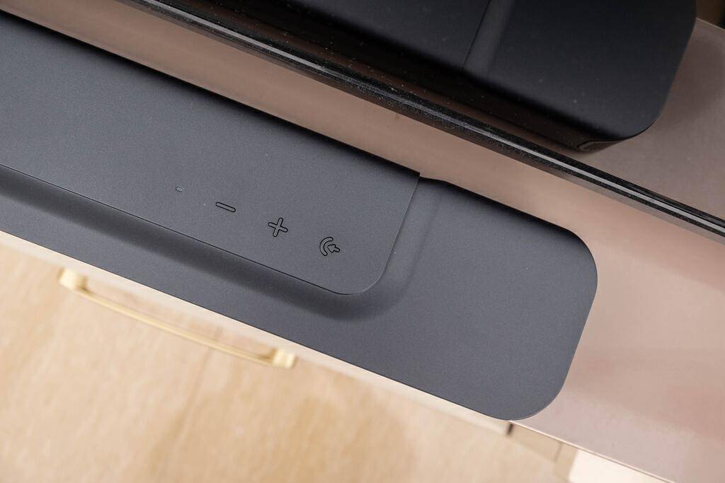 590W功率，支持杜比全景声，JBL BAR500回音壁音箱体验