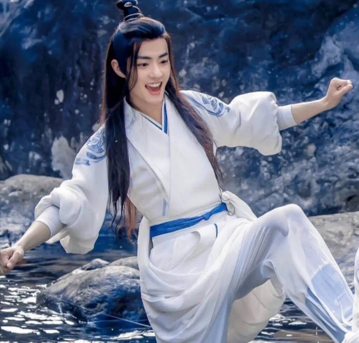 "陈情令"中蓝忘机和魏无羡原来在这个时候就已经相互欣赏了_蓝湛_蓝氏