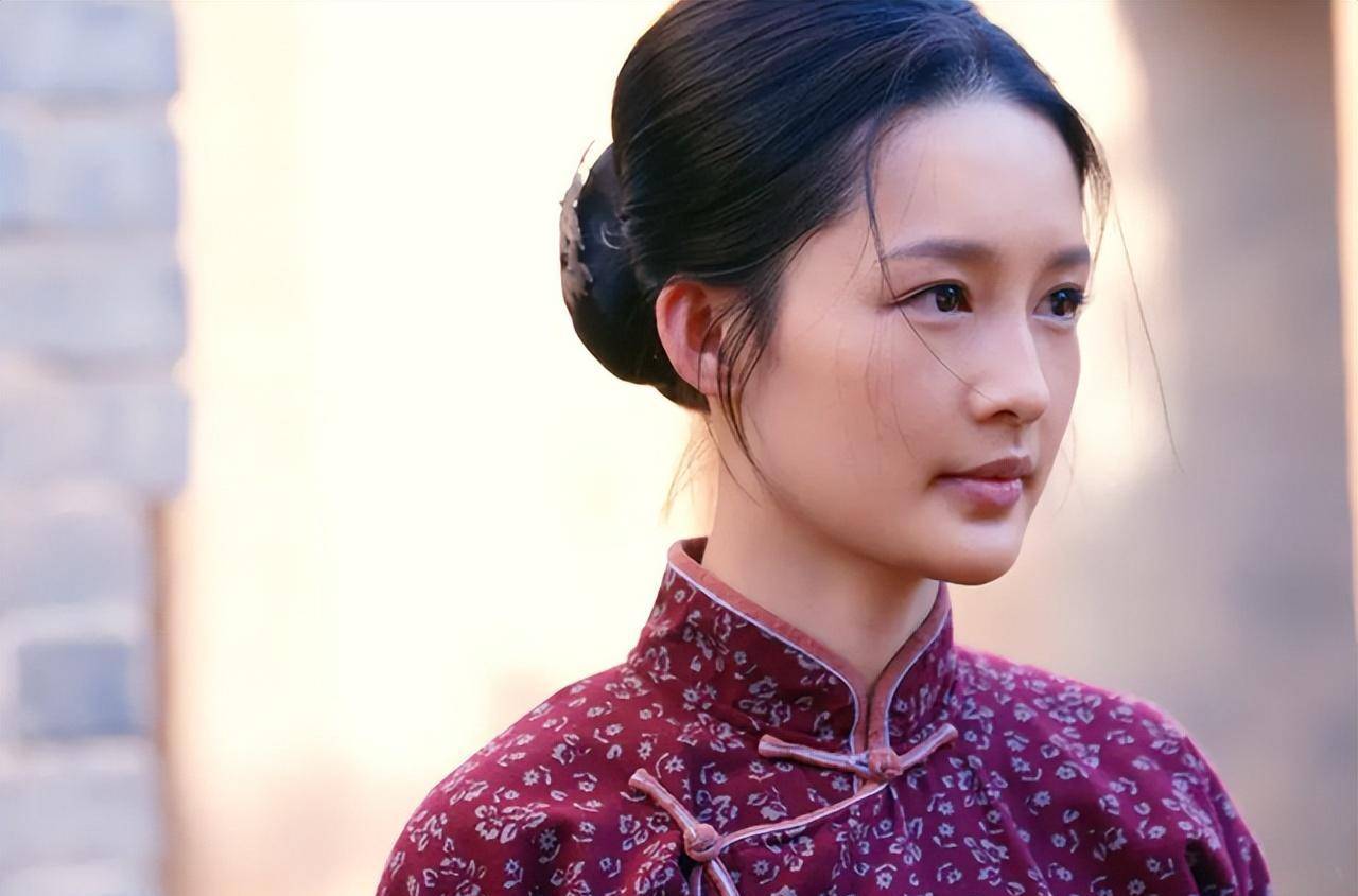 公主,《如懿传》中美丽刚烈的寒香见,《白鹿原》中风骚妩媚的田小娥
