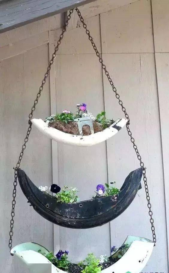 和修车店老板买了几个废旧轮胎,改成椅子和花盆,竟比买的还好看_创意