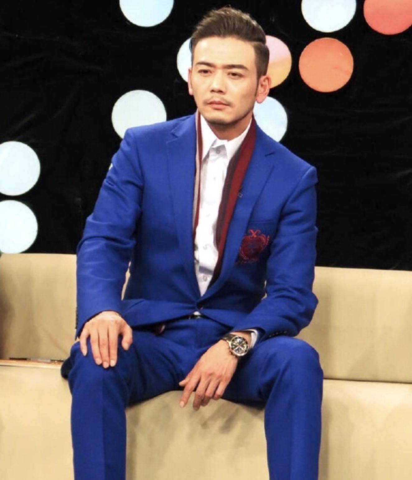 这8位中年男星,堪称"人间油物"_黄晓明_杨烁_演技