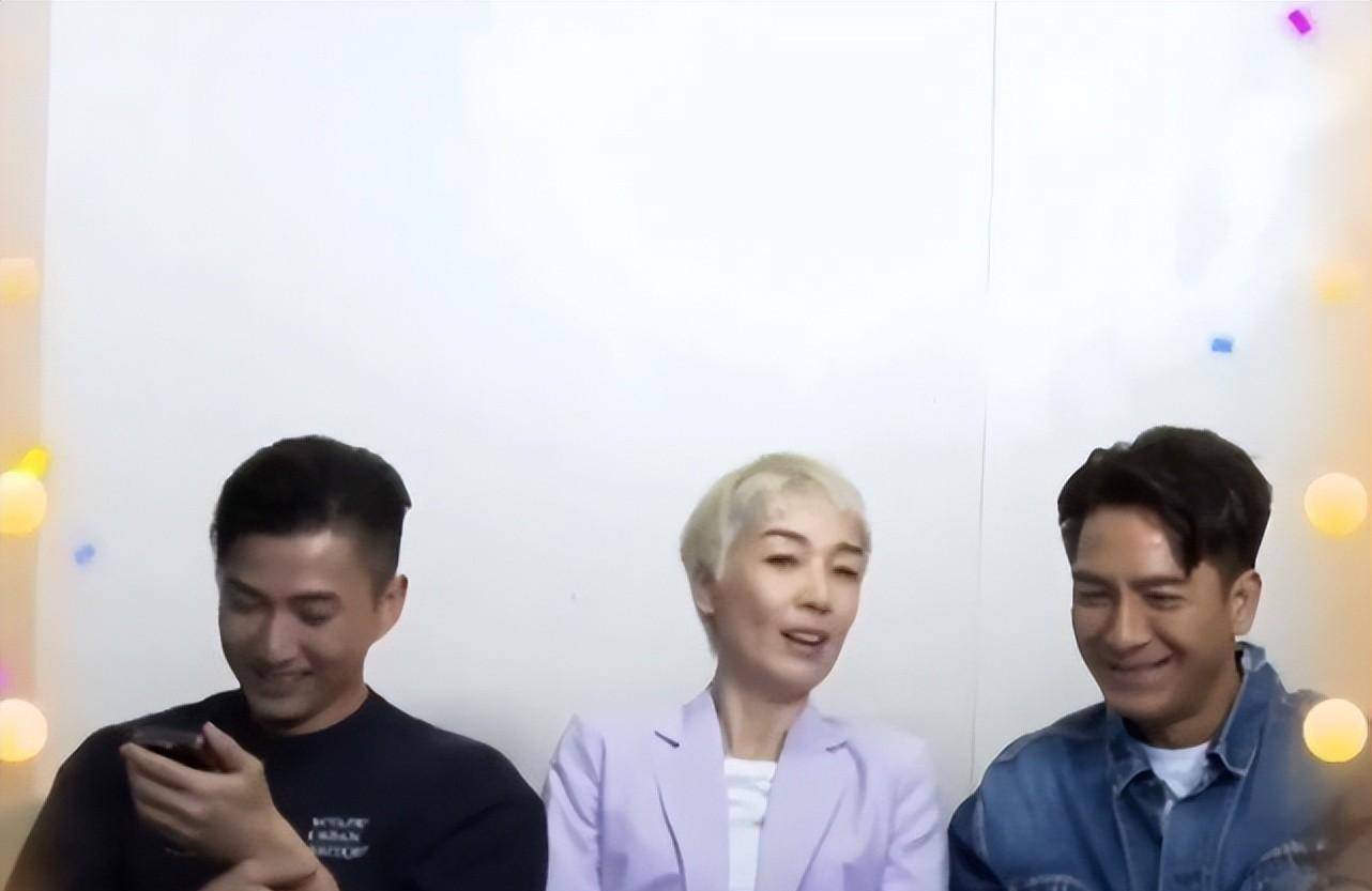 马国明江美仪直播互动很搞笑 两人重提以前的亲吻亲热戏份相当逗_宣传