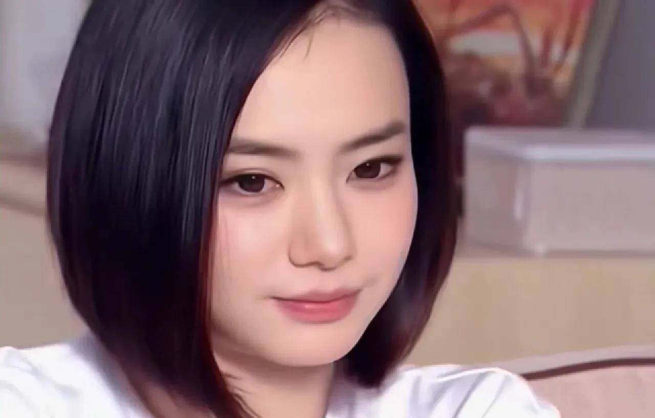 考古戚薇年轻时期,真的好美,所以双性恋是有理由的吗_林子君_生活