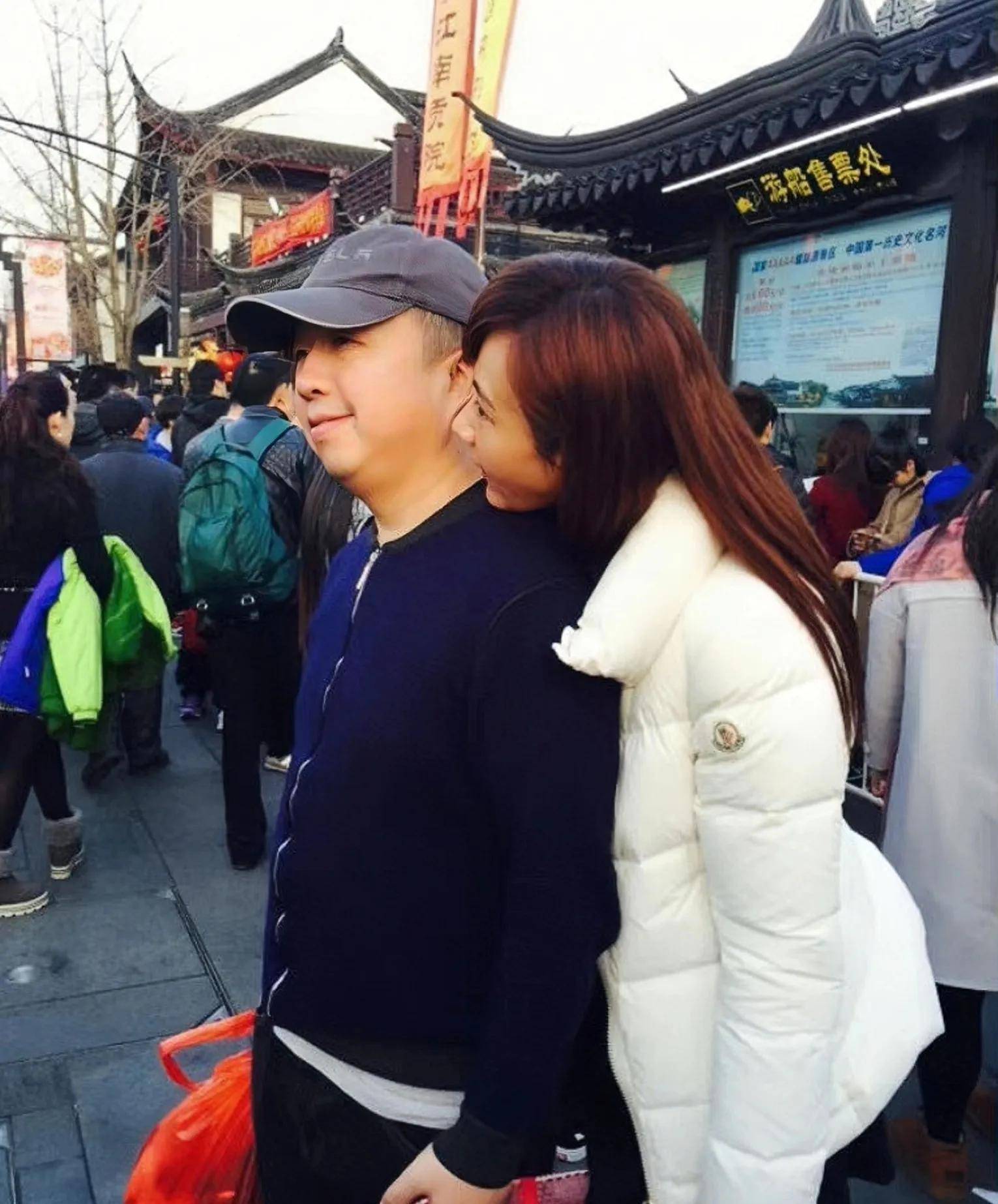 演员杨雪曾向"丑"老公求婚!他很丑,但很有才华!