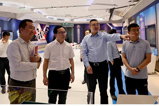 湘西高新区:戴晓军带队赴深圳招商考察_合作_产业_技术