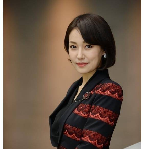 陈庆:韩剧国民妈妈,新剧合作郑宝石收视夺冠,48岁依然单身_作品_角色