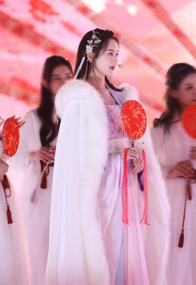 袁冰妍祝卿好造型赛貂蝉,她蓄意已久的造型,还记她的刘海吗_山山_角色