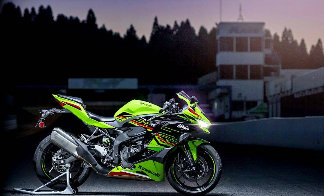 川崎400cc仿赛Ninja ZX-4R 北美上市，最大马力突破80匹_手机搜狐网