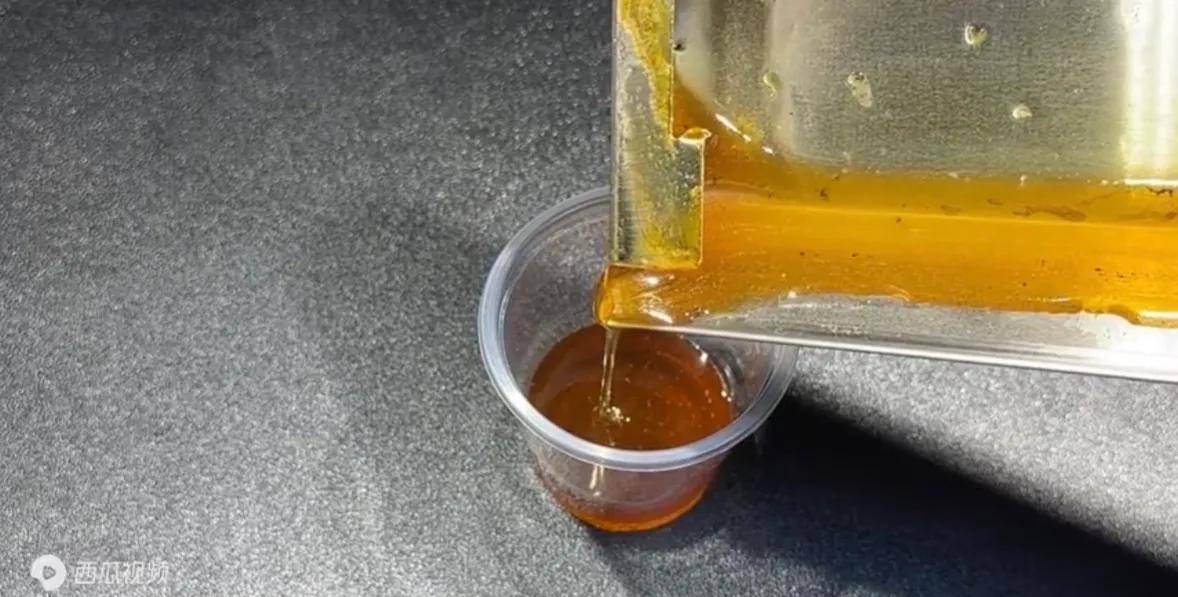 油烟机里的废油别倒掉,作用花钱都难买,解决了家家户户的大烦恼_时候