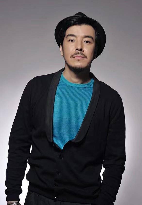 著名演员海一天:荧幕上让人厌恶,生活中却是模范继父_角色_反派